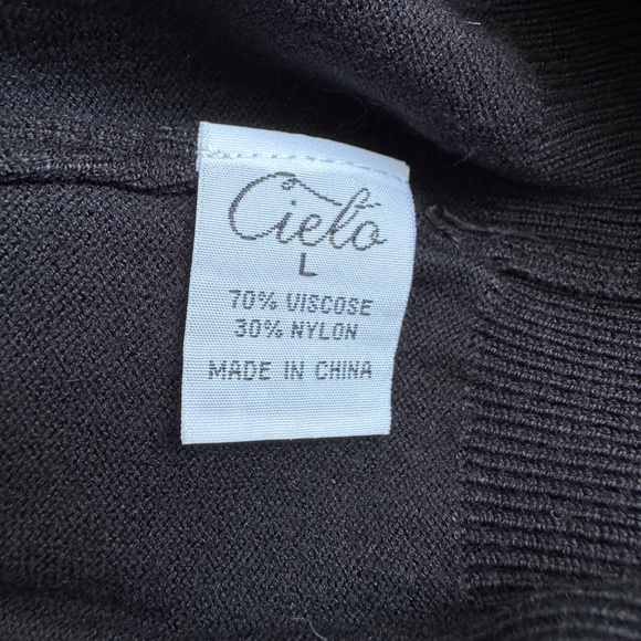 Cielo - Black Knit Turtleneck Sweater - Picture 8 of 9